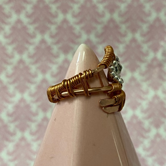 Handmade Wire weaved ring - Picture 5 of 8